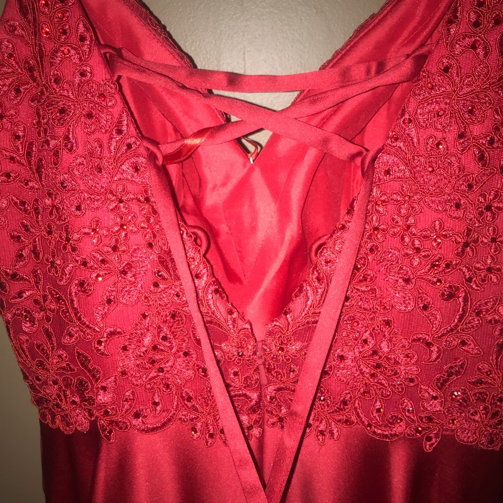 Selby Rae Prom Dress - Picture 2 of 5